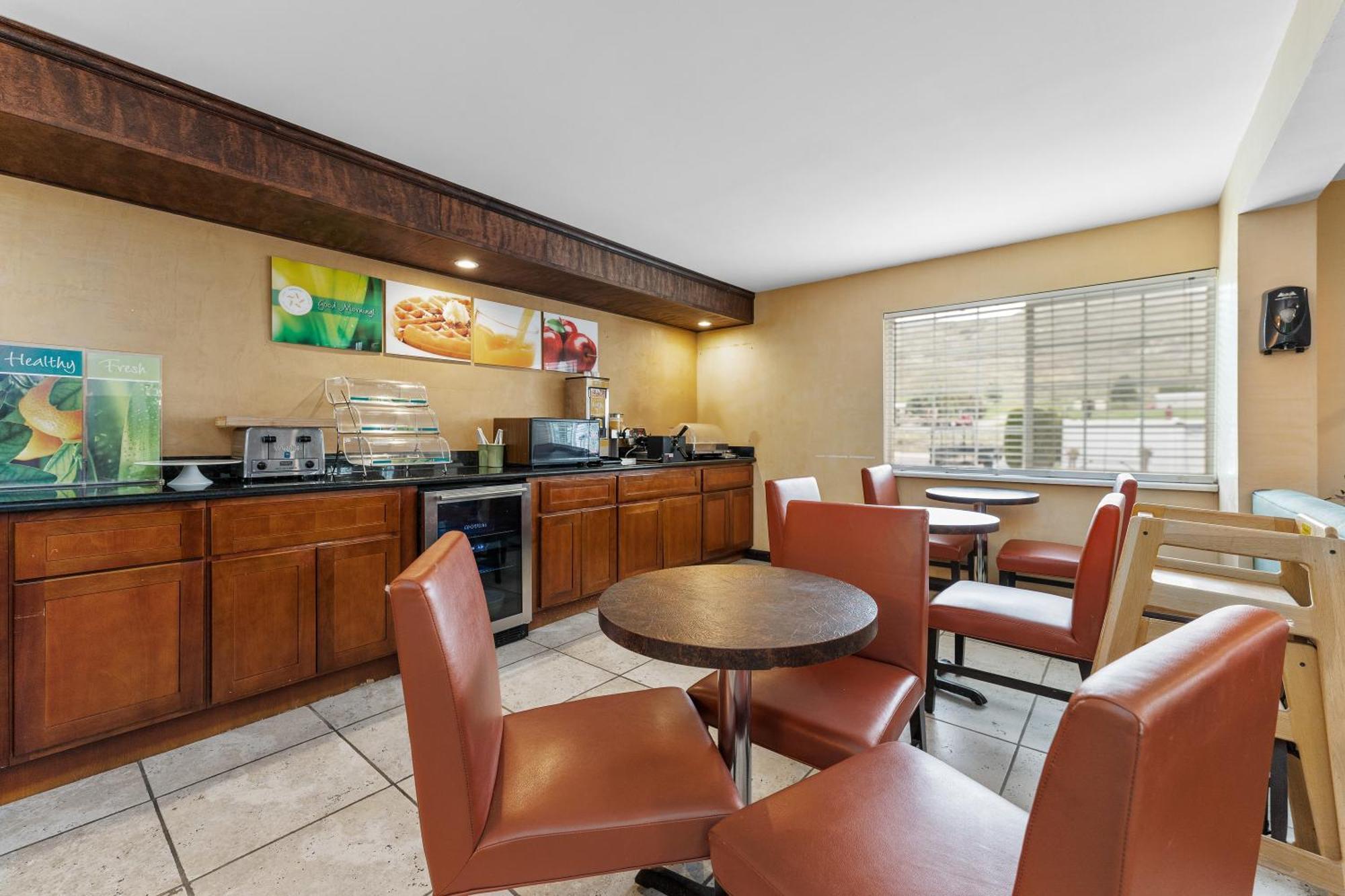 Quality Inn & Suites Okanogan - Omak Bagian luar foto