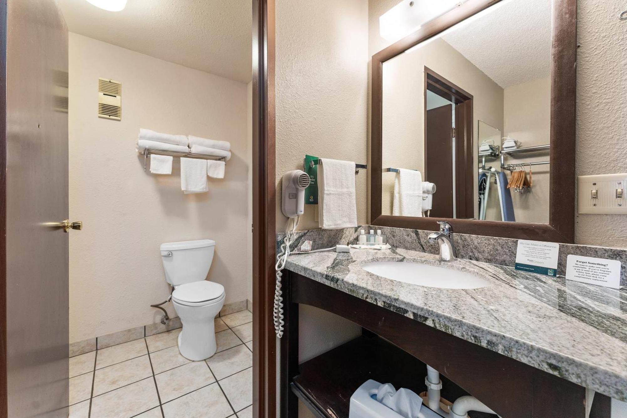 Quality Inn & Suites Okanogan - Omak Bagian luar foto